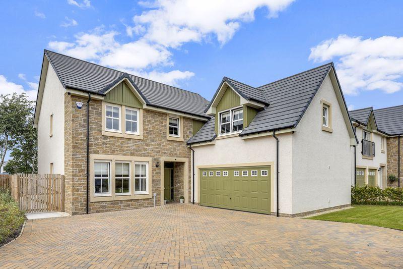 21 Arrol Gardens, Ayr KA7 4FP 5 bed detached villa for sale - £560,000