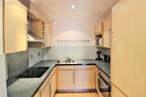 2 bedroom flat to rent, Merchants Quay, East Street, Leeds, West Yorkshire, UK, LS9