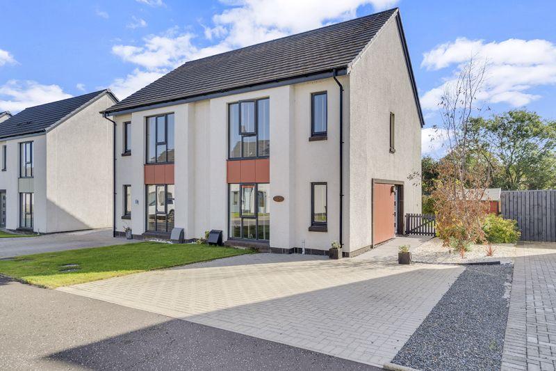 7a Langmuir Quadrant, Kilmaurs, KA3 2UA 2 bed semidetached villa £