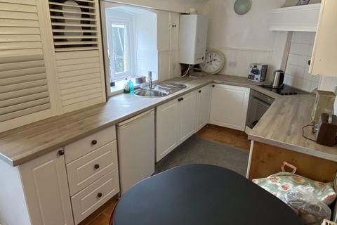 2 bedroom terraced house to rent - Mitchell Avenue, Ventnor