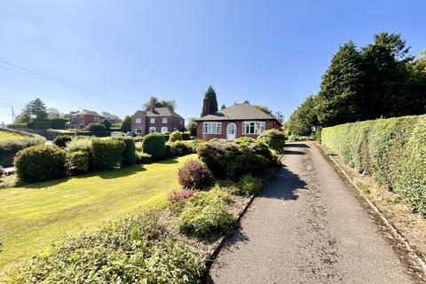 2 bedroom detached bungalow for sale - Clewlows Bank, Stoke-On-Trent