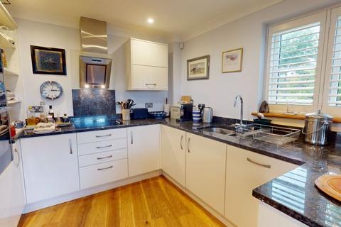 2 bedroom apartment for sale, 1 Hares Close, Chagford, Devon