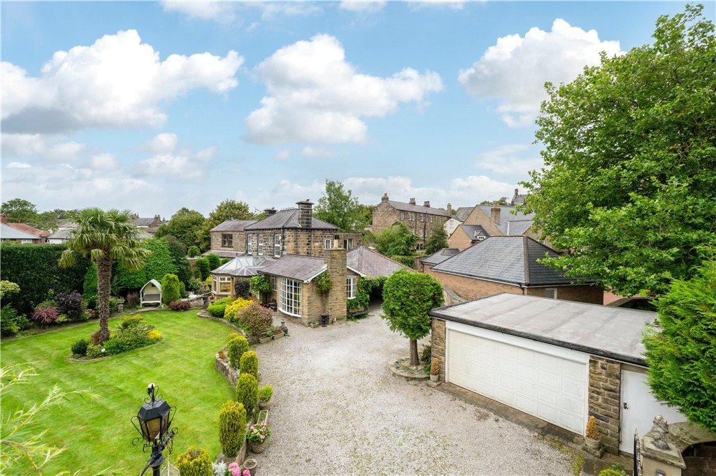 Christ Church Oval, Harrogate, North Yorkshire, HG1 3 bed detached