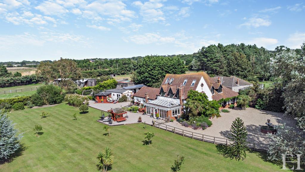 Burgh Castle, Great Yarmouth 6 bed detached house for sale £1,400,000