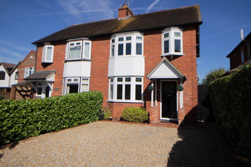 Basingstoke Road, Reading, RG7 3 bed semidetached house to rent £