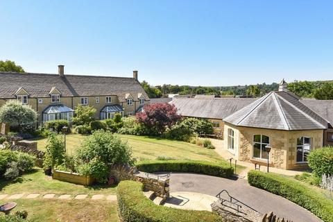 3 bedroom retirement property for sale - The Playing Close, Charlbury