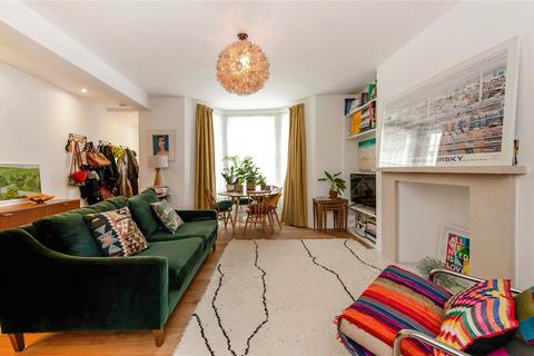 2 bedroom apartment for sale, Lancaster Road, London, W11