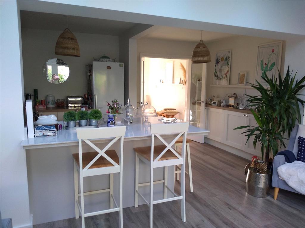 Breakfast Bar