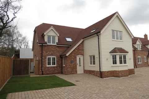 3 bedroom detached house to rent, Flordon Road, Creeting St. Mary, Ipswich, Suffolk, IP6