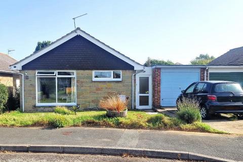 2 bedroom detached bungalow for sale - Lincoln Way, Bembridge, Isle of Wight, PO35 5QL