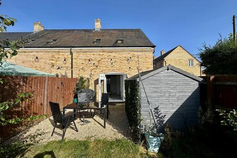2 bedroom end of terrace house for sale - The Conifers, Silsoe, Bedfordshire, MK45 4FS