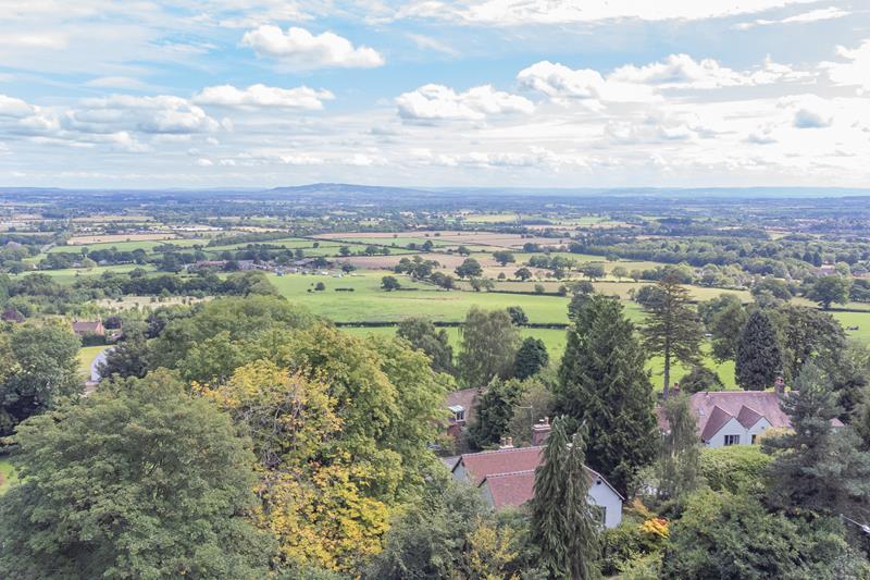 Belmont House, Wells Road, Malvern, Worcestershire, WR14 4HD 4 bed
