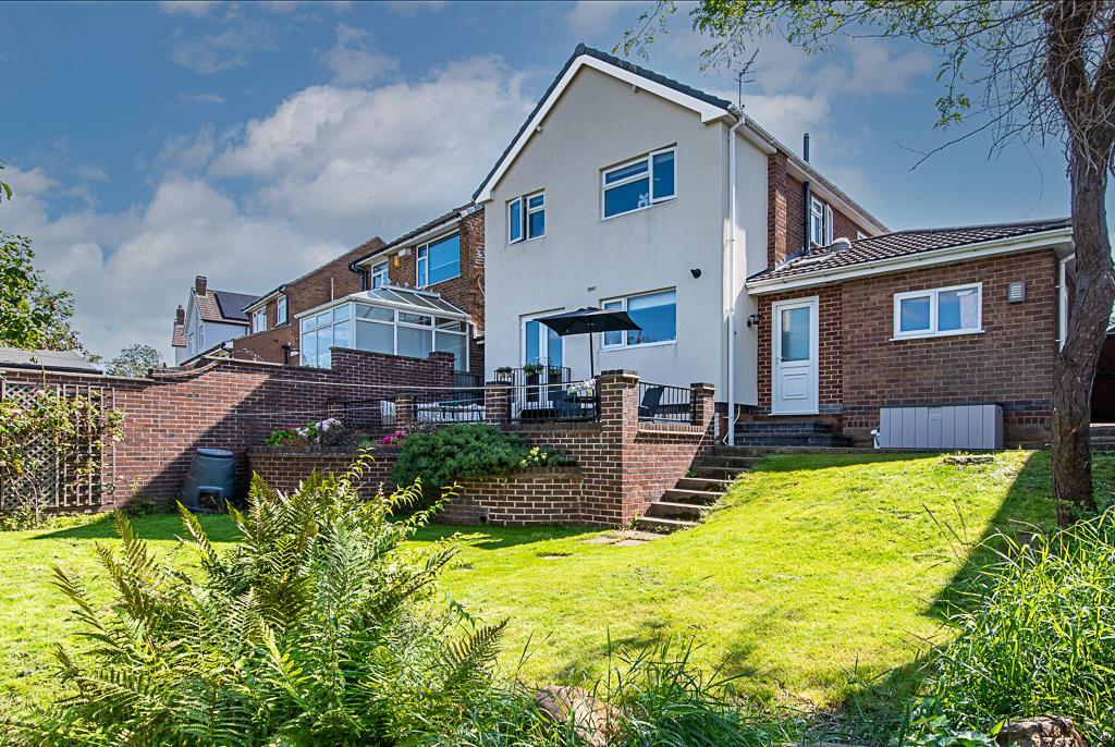Whitby Crescent, Woodthorpe, Nottingham 3 bed detached house £350,000