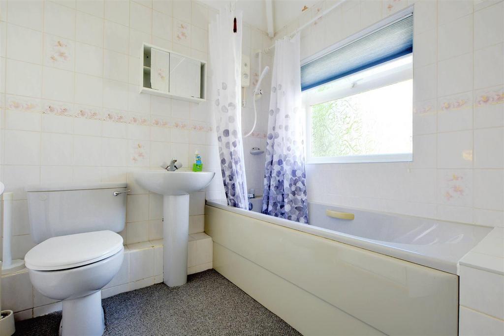 Bathroom.jpeg