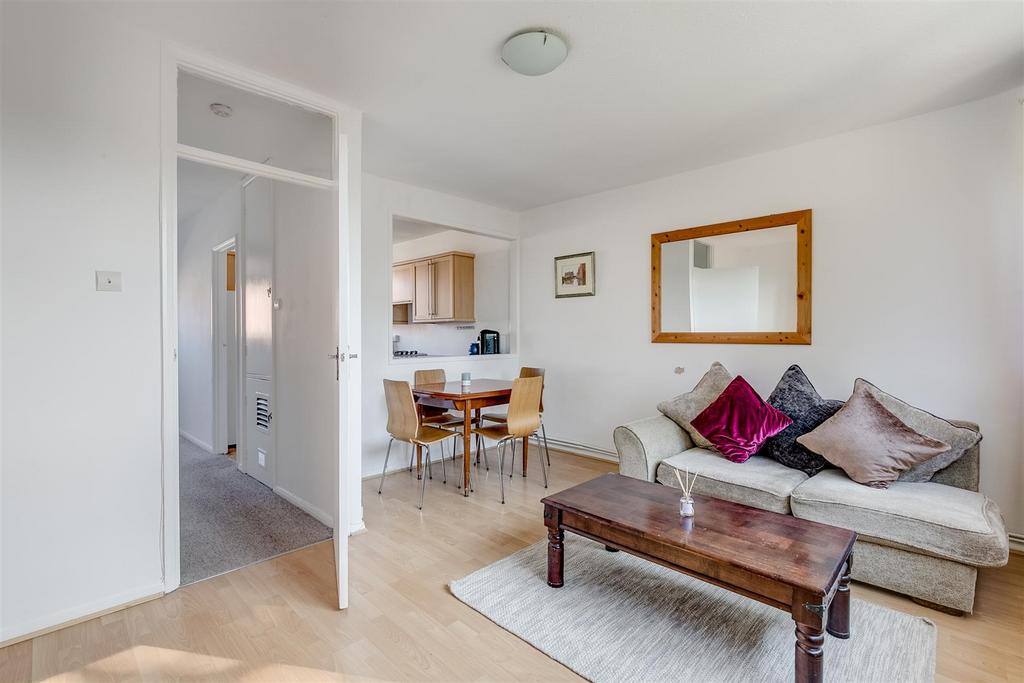 Melrose Road, London 2 bed for sale £425,000