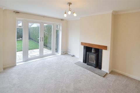 3 bedroom semi-detached house for sale, Hall Orchards Avenue, Wetherby, West Yorkshire