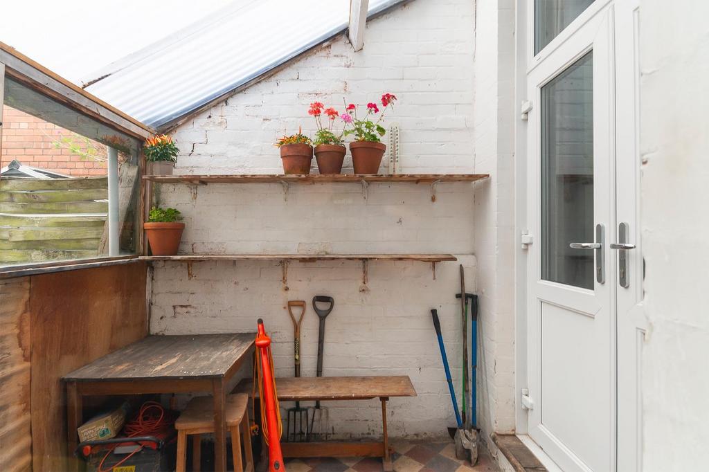 DAORKCONKCERBA7 - Garden Store A.jpg
