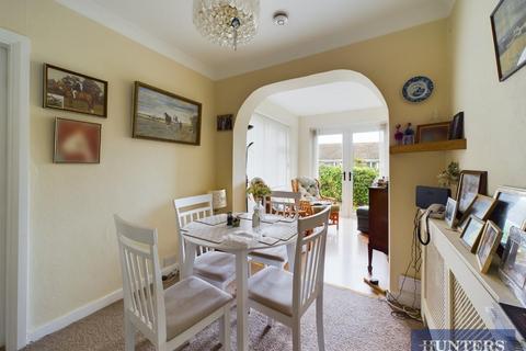 2 bedroom detached bungalow for sale, Wharncliffe Place, Filey