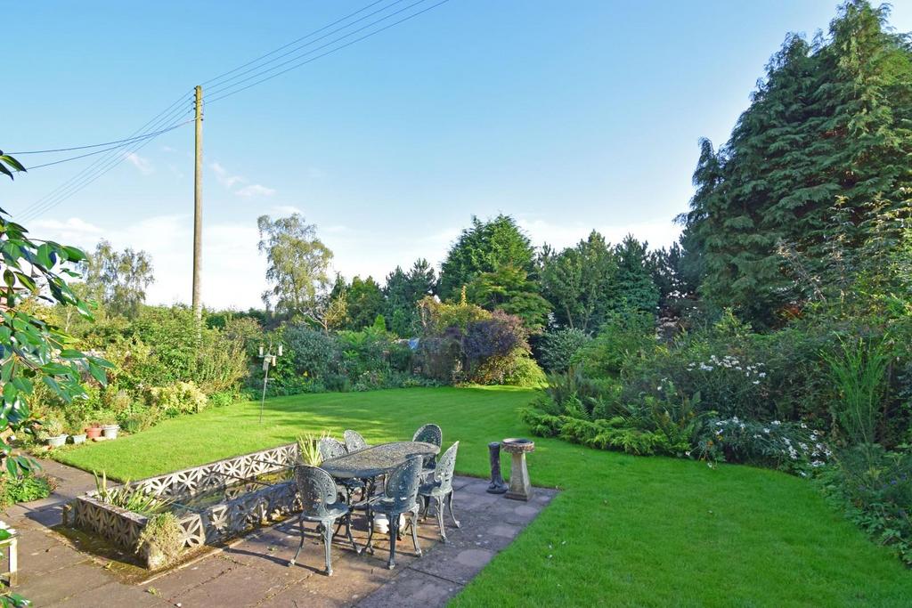 Burford House, garden a.jpg