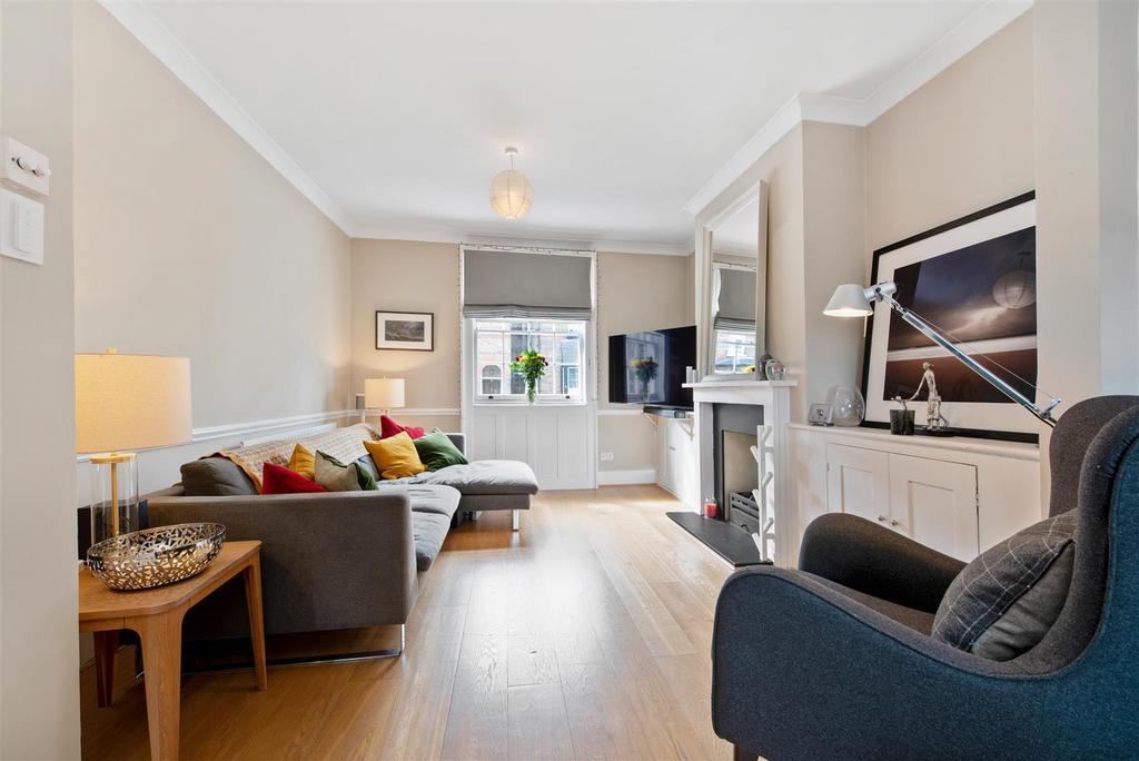 Grove Road, Windsor 2 bed terraced house for sale £735,000