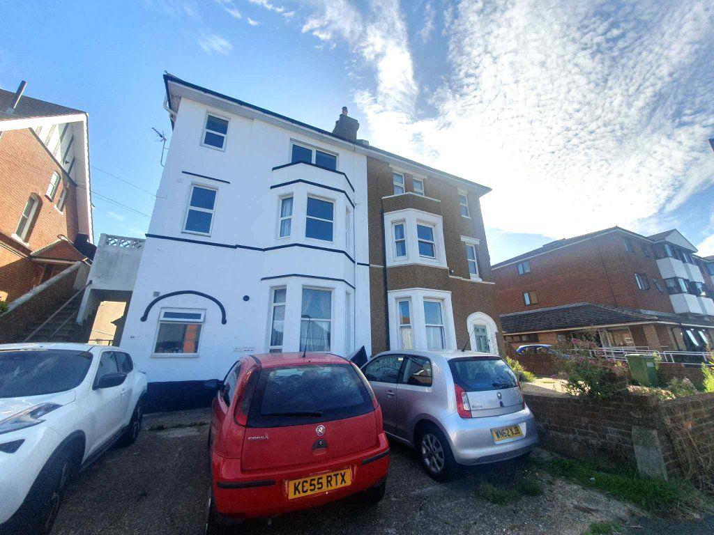 London Road, Bexhill on Sea 1 bed flat £895 pcm (£207 pw)