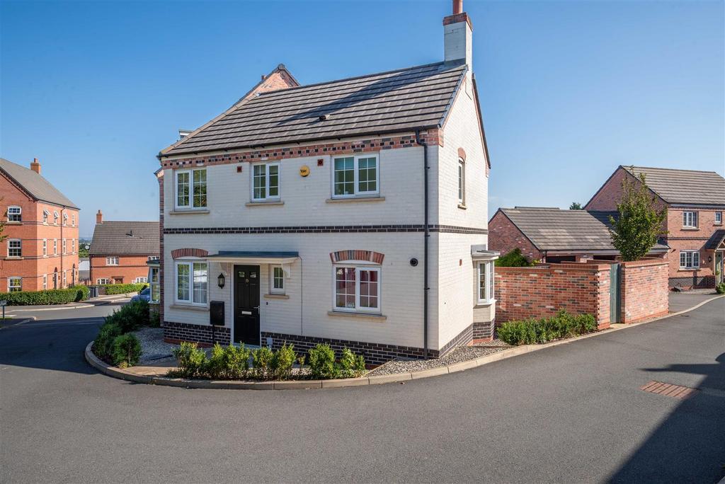Pritchard Drive, Derby DE74 3 bed semidetached house for sale £250,000