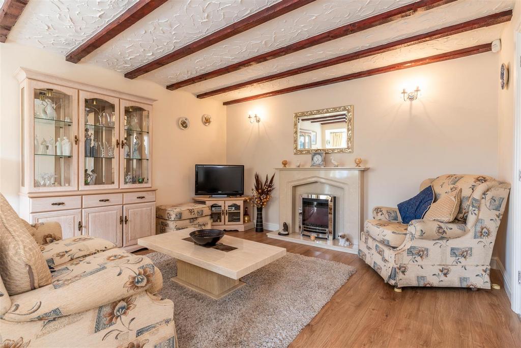 Hemington Court, Derby DE74 2 bed terraced house for sale £170,000