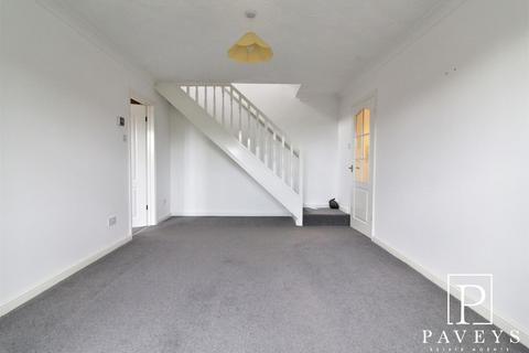 2 bedroom flat for sale, Old Parsonage Way, Frinton-On-Sea