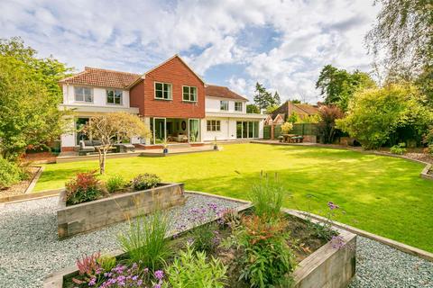 Gateways Chinthurst Lane, Shalford, Guildford, GU4 8JS