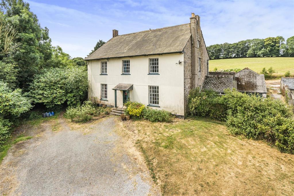 Harbertonford, Totnes 4 bed detached house for sale £575,000