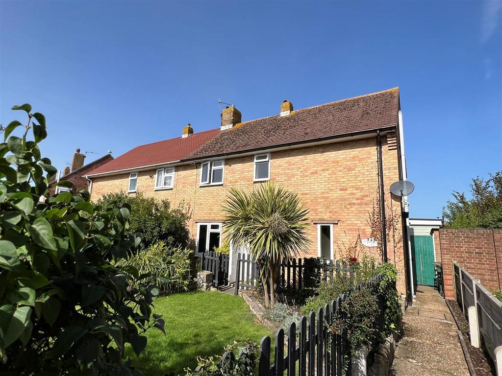 Brodrick Road, Eastbourne 4 bed semidetached house for sale £350,000