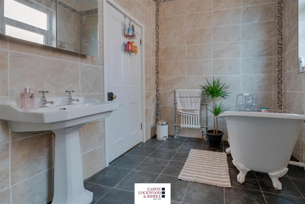 Bathroom 2