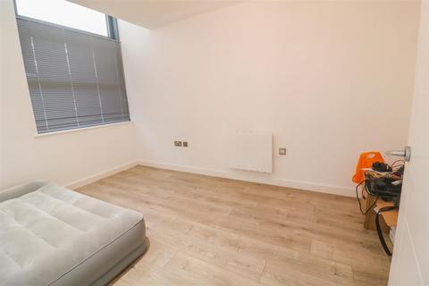 Flat 31, Edinburgh House Edinburgh Gate, Harlow, CM20 2JE