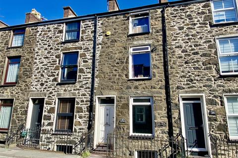 4 bedroom townhouse for sale, New Street, Pwllheli