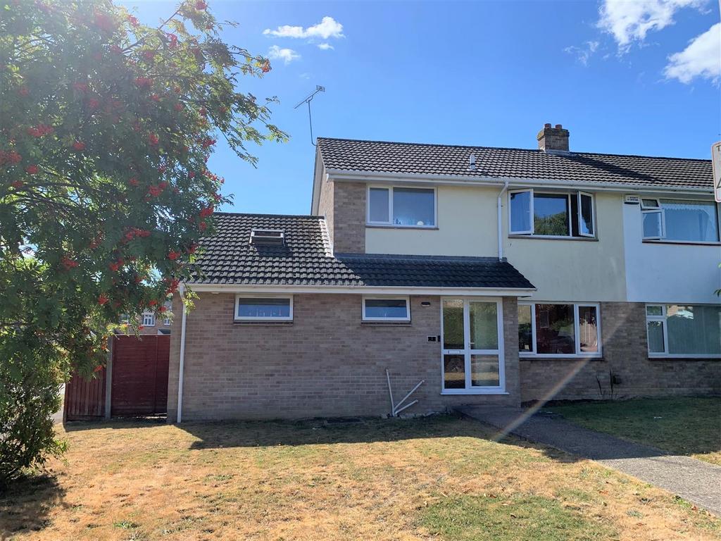 GURNEY ROAD, CORFE MULLEN 4 bed semidetached house to rent £1,600 pcm (£369 pw)