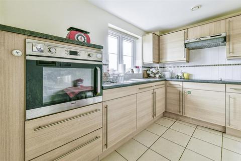 1 bedroom apartment for sale, Goodes Court, Baldock Road, Royston