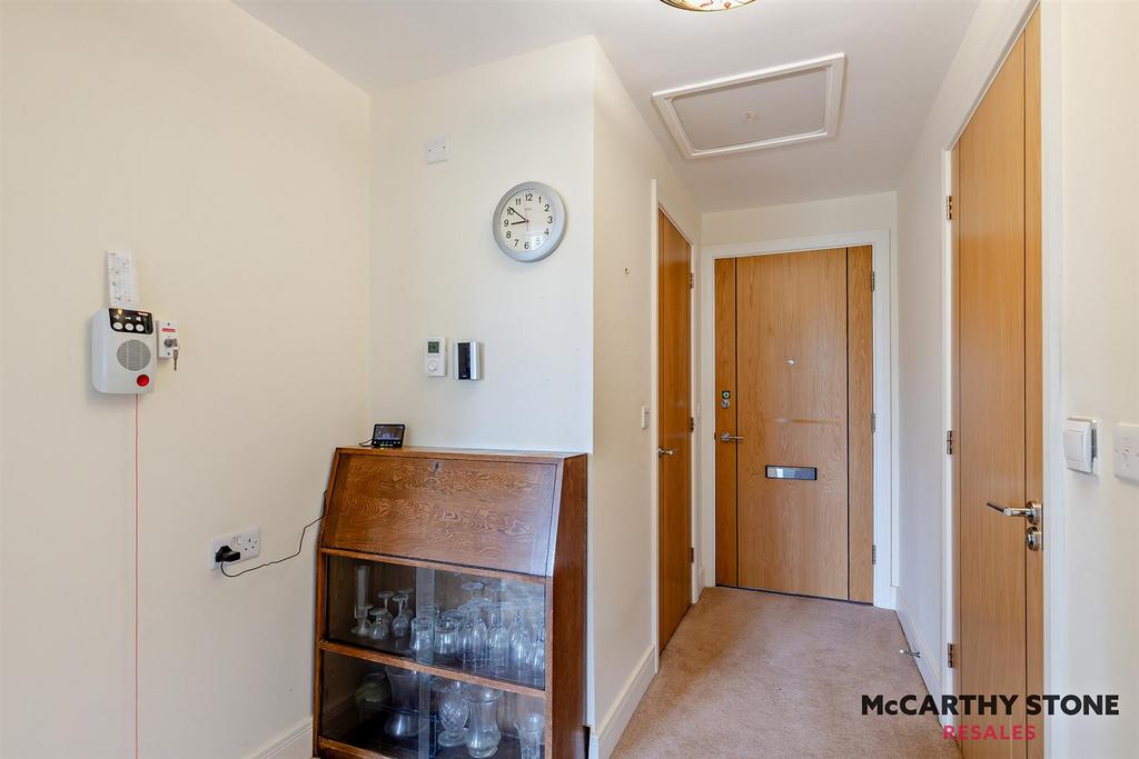 8615480-interior07-800.jpg
