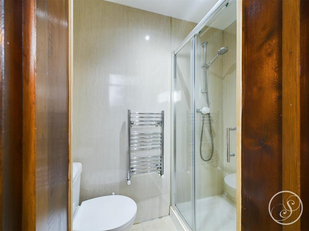 Bedroom 3 En-suite