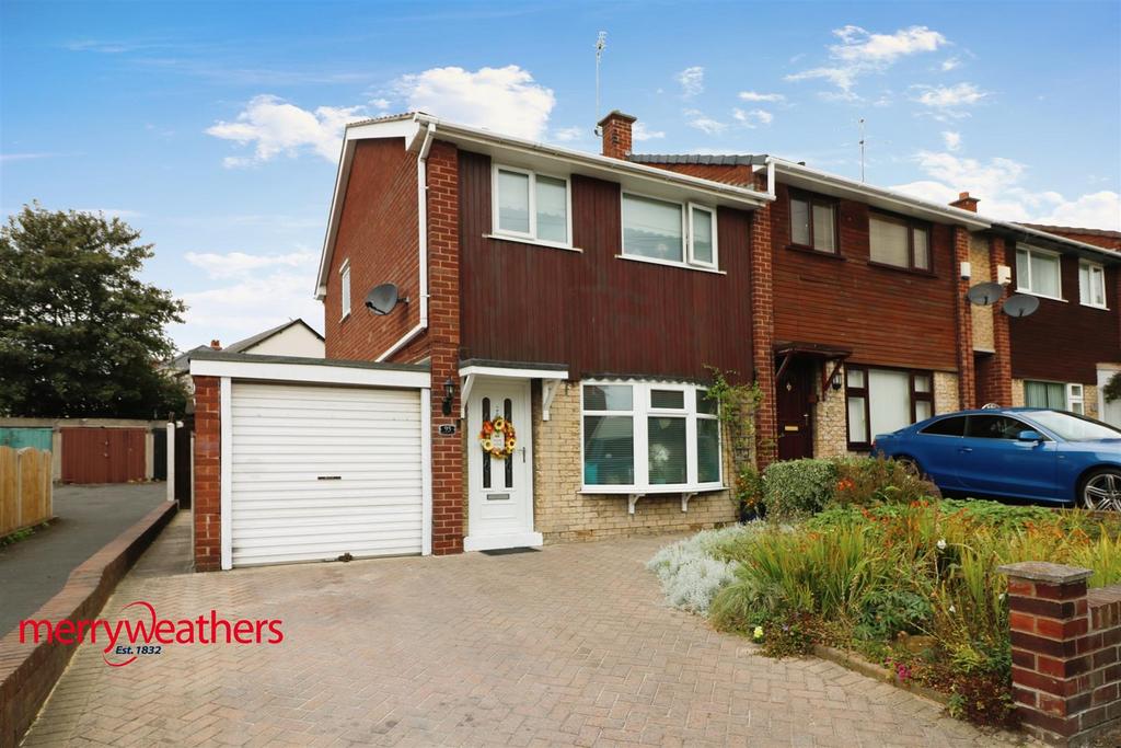 Wheatcroft Road, Rawmarsh, Rotherham 3 bed semidetached house for sale