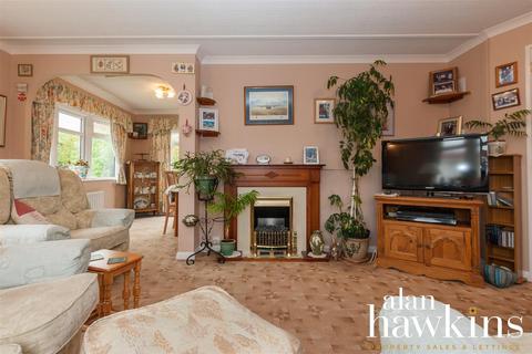 2 bedroom park home for sale - Lillybrook Estate, Lyneham SN15 4