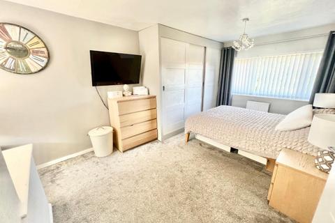 6 Crane Road, Rotherham, S61 3EW