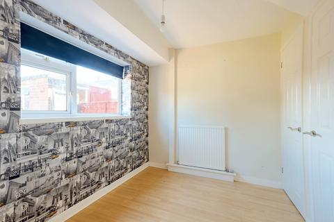 3 Lathcoates Crescent, Chelmsford, CM2 7LU