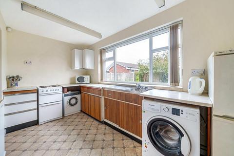 105 Ellenbrook Road, Worsley, Manchester, M28 1ES