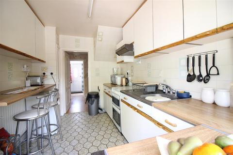 285 Fold Croft, Harlow, CM20 1SE