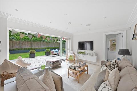 6 bedroom detached house for sale, Whynstones Road, Ascot
