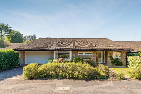 3 bedroom detached bungalow for sale, Cavendish Meads, Sunninghill