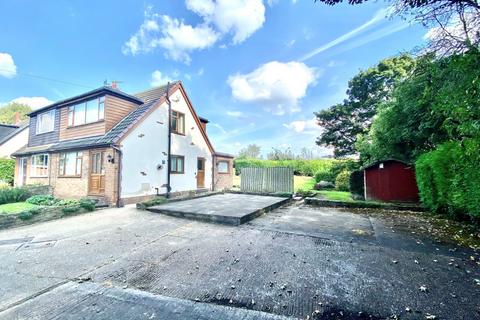 3 bedroom semi-detached house for sale, Whinmore Gardens, Gomersal, BD19