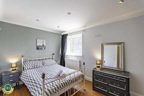 57 The Lings, Armthorpe, Doncaster, DN3 3RH