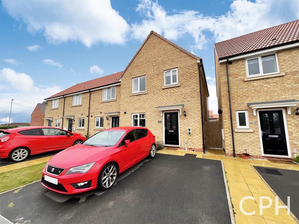Farrier Way, Scarborough 3 bed house £140,000
