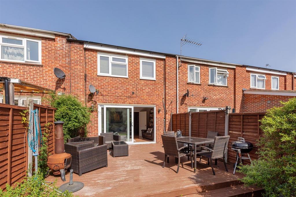 222 Weekes Drive-3.jpg